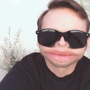 Meet your Posher, Kyle